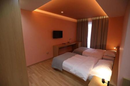 Elite Pogradec - 1