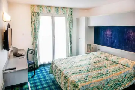 Hôtel Christ Roi - 35