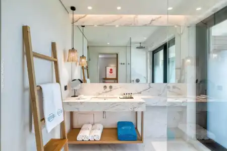 Vathi Cove Luxury Resort & Spa - 17