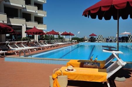 UNAHOTELS Imperial Sport - 36