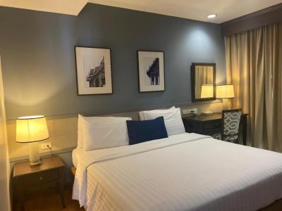 Evergreen Place Siam by UHG - 2
