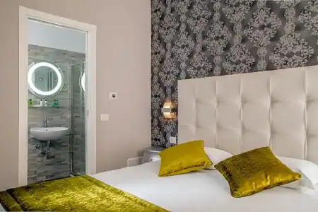 Domus Spagna Frattina Prestige Suite - 42