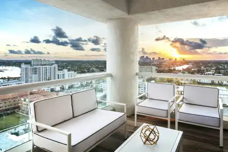 Conrad Fort Lauderdale Beach - 7