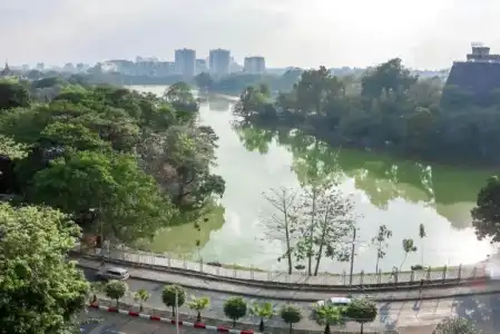 Chatrium Royal Lake Yangon - 180