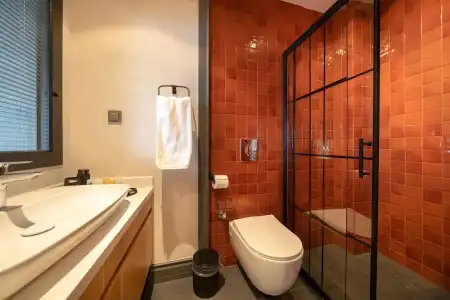 Reddoors Suites Sea View - 9