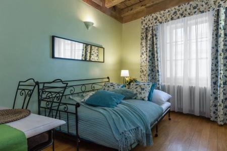 Black Star Suites - 4