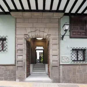 Suites 1478 - 24