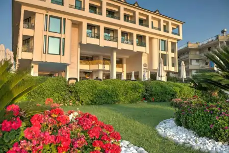 Golden Lotus - All Inclusive - 0