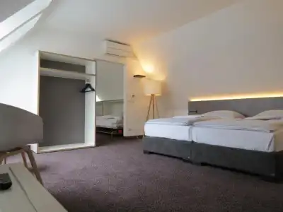 Comfor Ulm City - 210