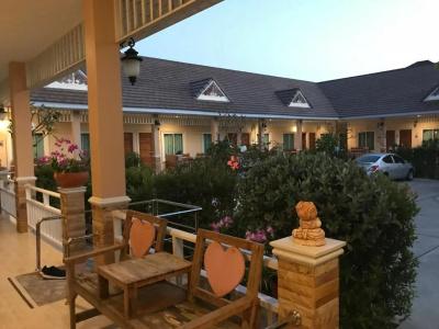 Suksopha Resort - 11