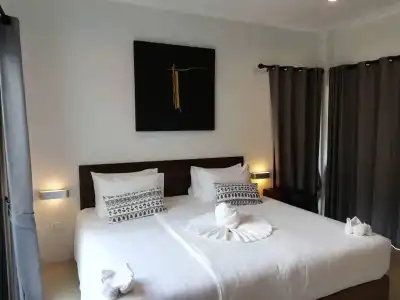 Limelight Village - 27