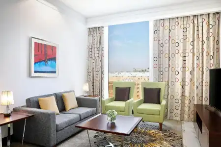 DoubleTree by Hilton Doha - Al Sadd - 54