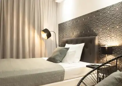 Paragon Apartments - 37
