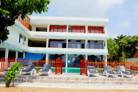 Vista Paradise Beach Resort - 84