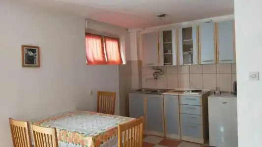 Guesthouse Tri Palme - 9