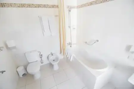 Reikartz Kropivnytskiy - 14