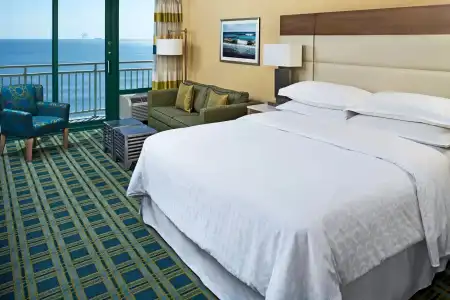 Sheraton Virginia Beach Oceanfront - 4