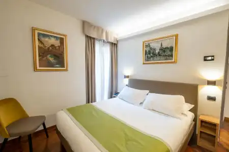 Regina - 19