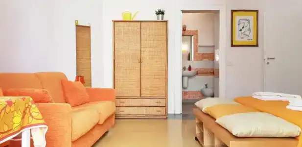Viky's Home B&B - 23