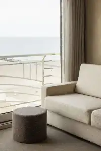 Beach Palace by CW Collection - 90