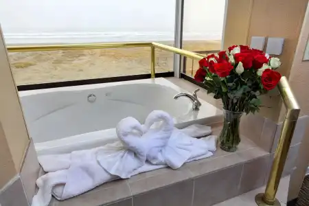 Best Western Plus Ocean View Resort - 22
