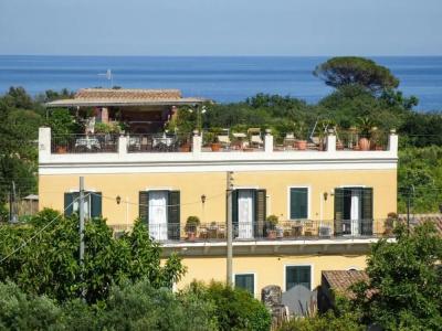 Palazzo Giovanni Bed and Breakfast - 19