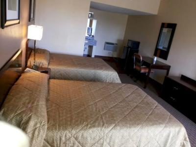 Diamond Inn and Suites - 21