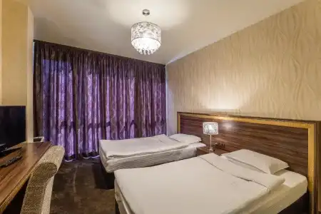 Elegance - 18
