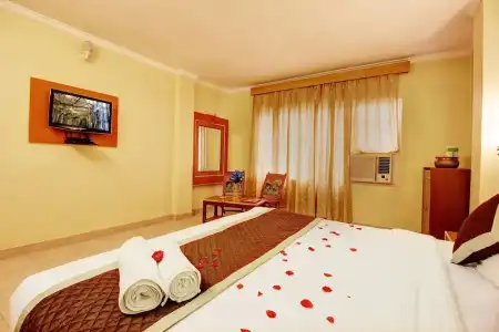 Jai Singh Palace - 38