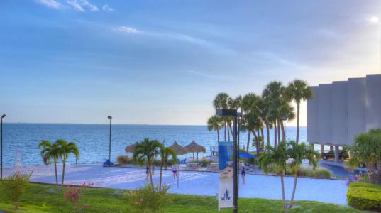 Sailport Waterfront Suites - 23