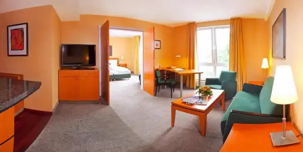 Best Western Premier AirportBerlin - 81