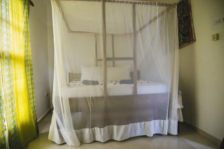 Moonshine Uroa Boutique - 159