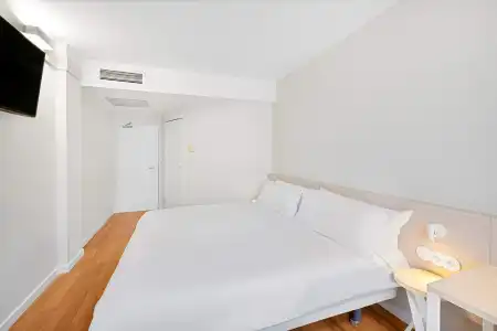 B&B Zaragoza Centro - 21