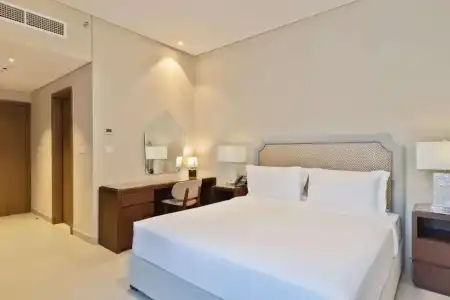 DoubleTree by Hilton Doha Downtown - 7