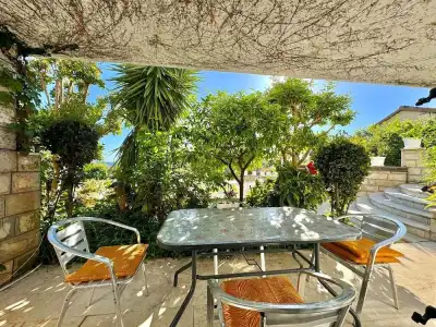 Sun Rose Apartments - 148