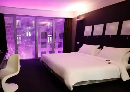Le Rex - 32