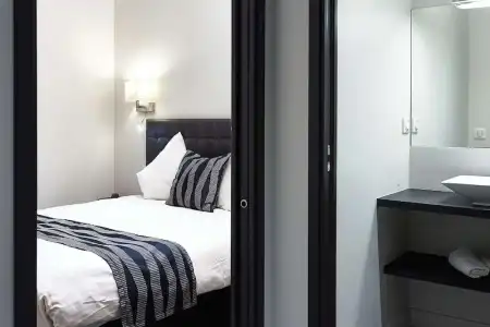 Best Western Le Cheval Blanc - Vieux Port - 263
