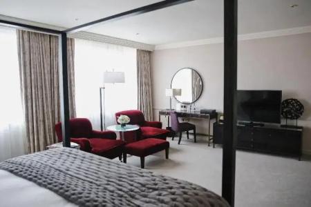 The Westbury - 135