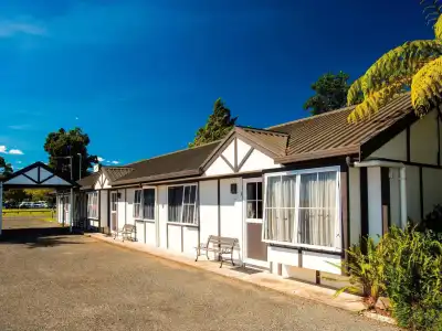 Tudor Park Motel - 18