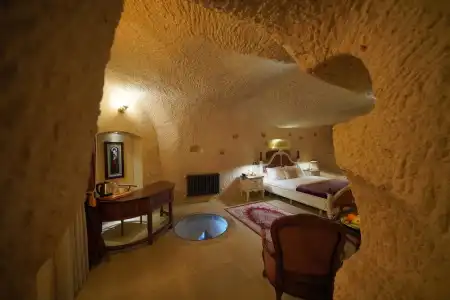 Maya Cave - 138