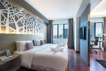 Crystal Crown Petaling Jaya - 65