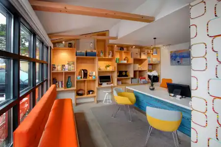Coast River Inn by OYO Seaside - 10
