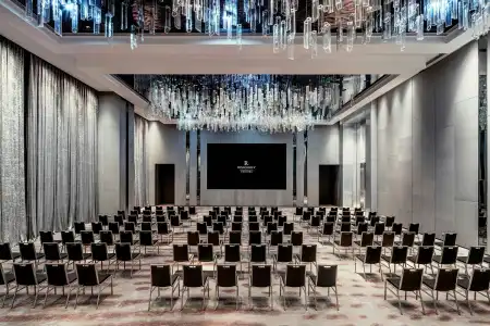 Renaissance Shenzhen Bay - 14