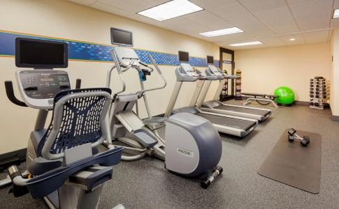 Hampton Inn Madison-East Towne Mall Area - 20