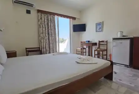 Vlycha Beach Studios & Apartments - 31