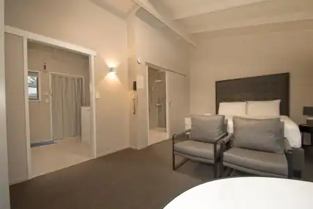 Middlemore Motel - 15