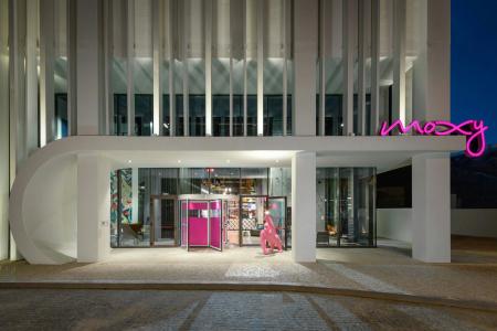 Moxy Lisboa Oriente - 14