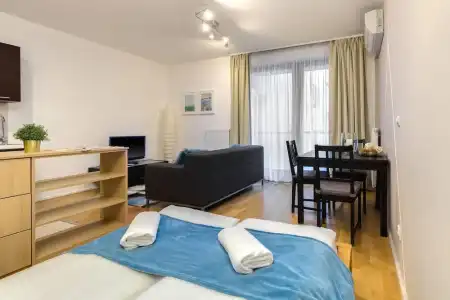 Quality Point Apartments 0-24 reception - 100