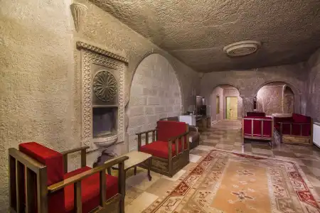 Roma Cave Suite - 17