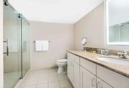 DoubleTree by Hilton Denver Cherry Creek - 88